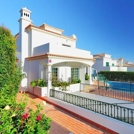 Villa Villa Town Center